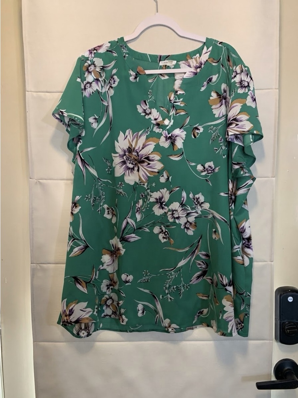 Maurices 3X Green Floral Ruffle Sleeve Blouse Plus Size Top